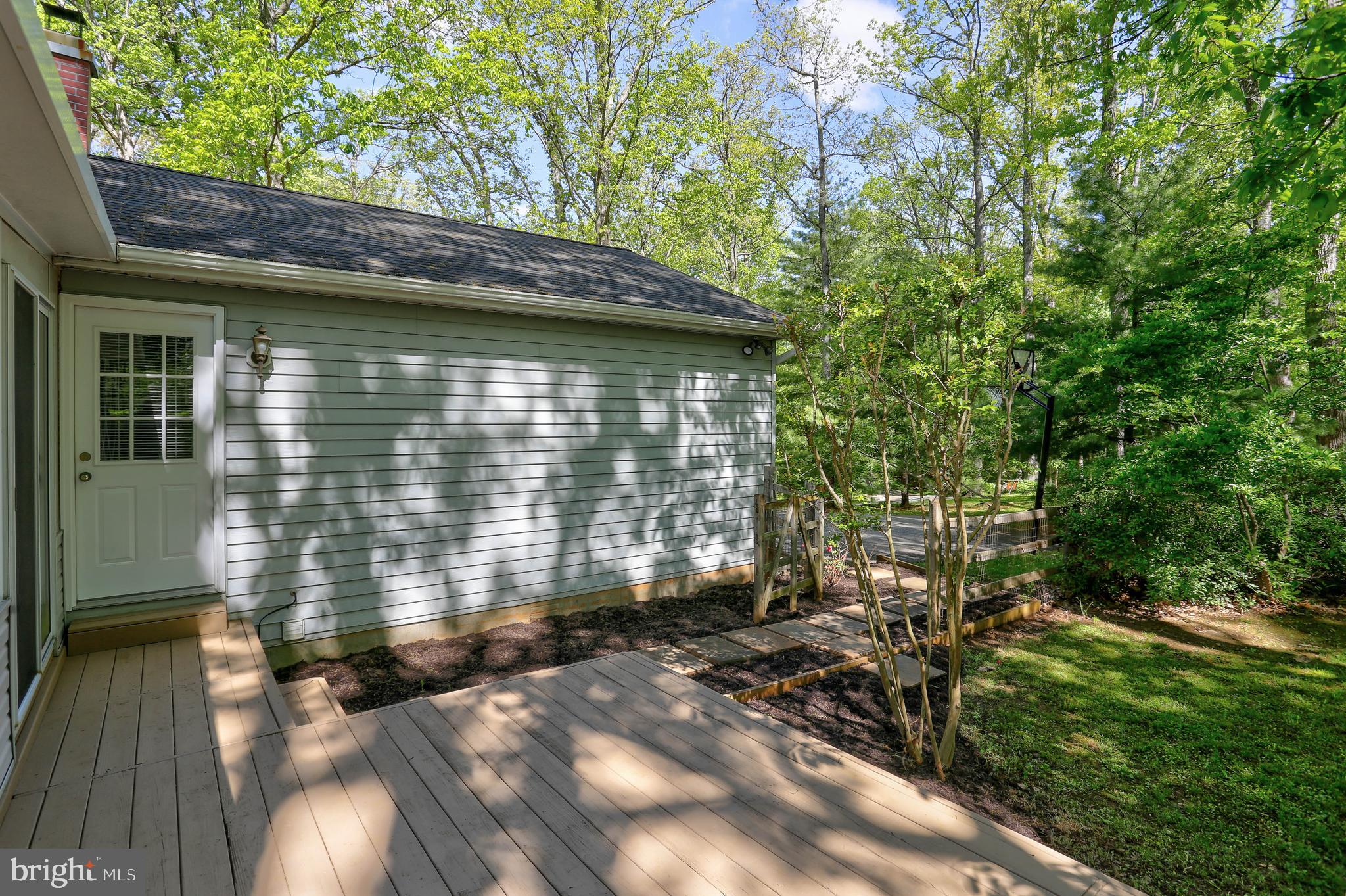 2219 FIREWOOD DRIVE