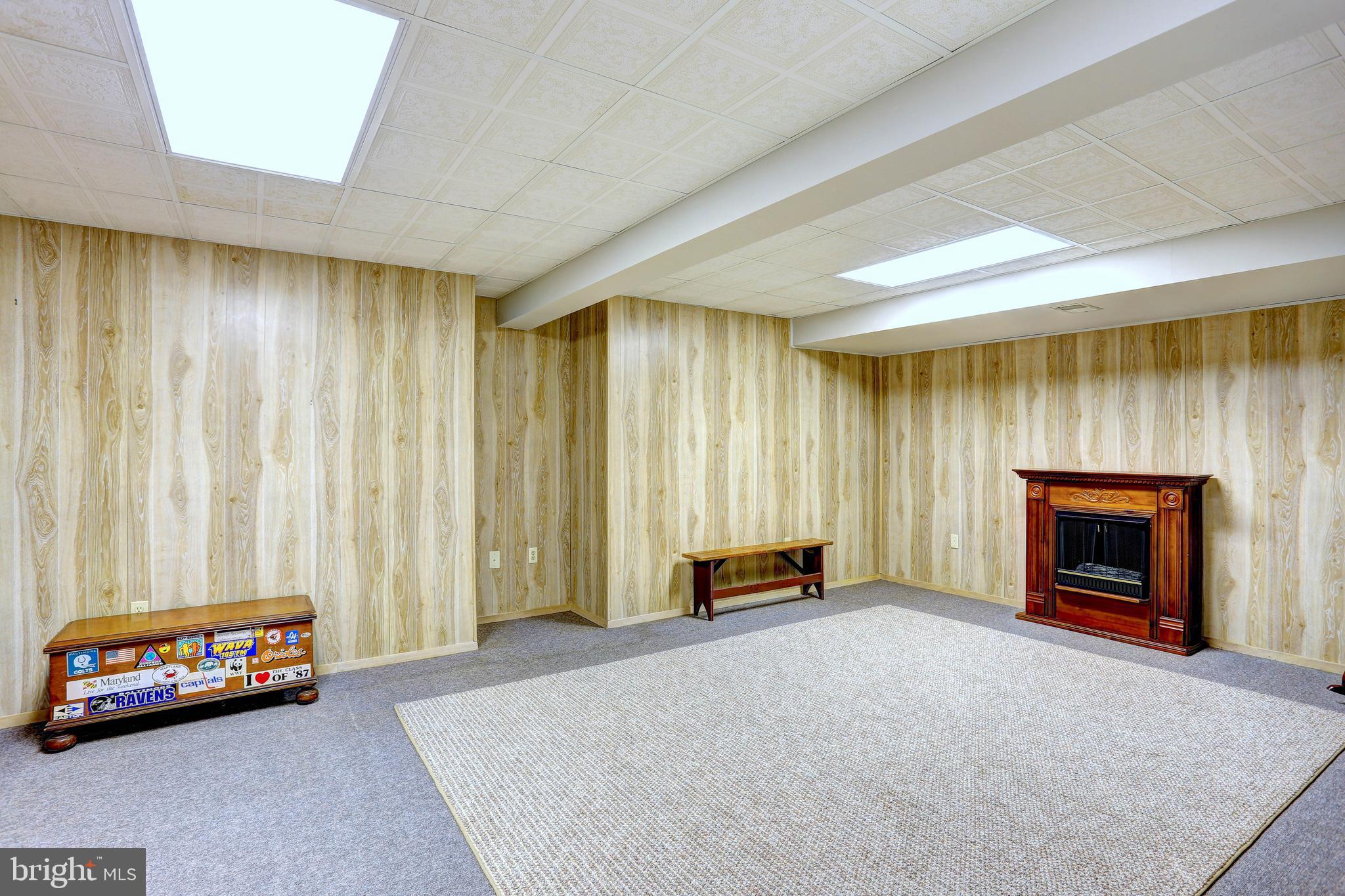 2219 FIREWOOD DRIVE