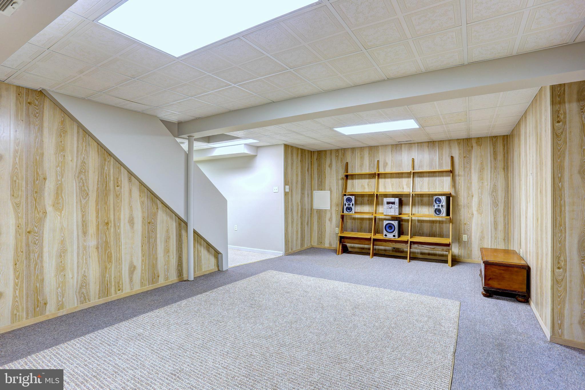 2219 FIREWOOD DRIVE