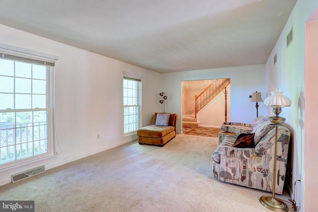 2219 FIREWOOD DRIVE