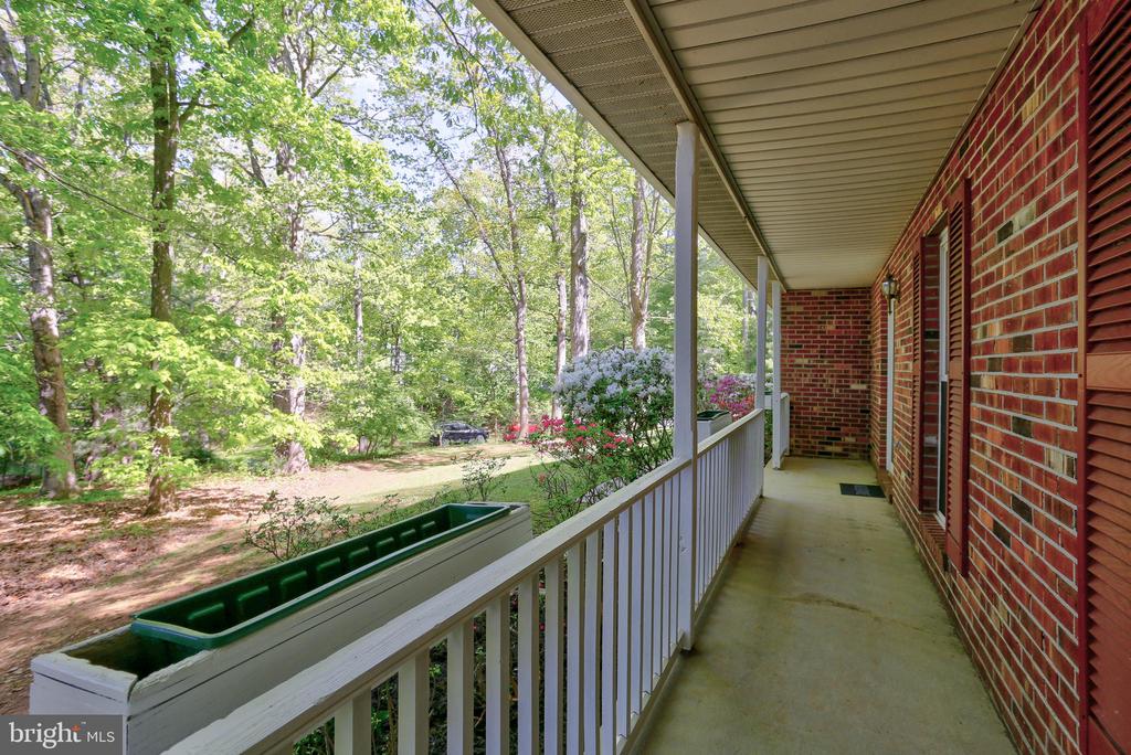 2219 FIREWOOD DRIVE