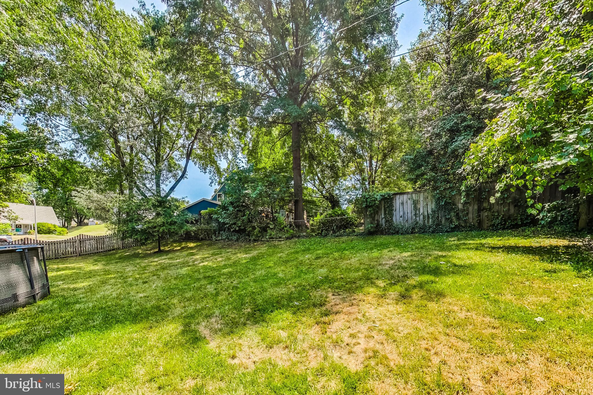 12121 Tawny Ln
