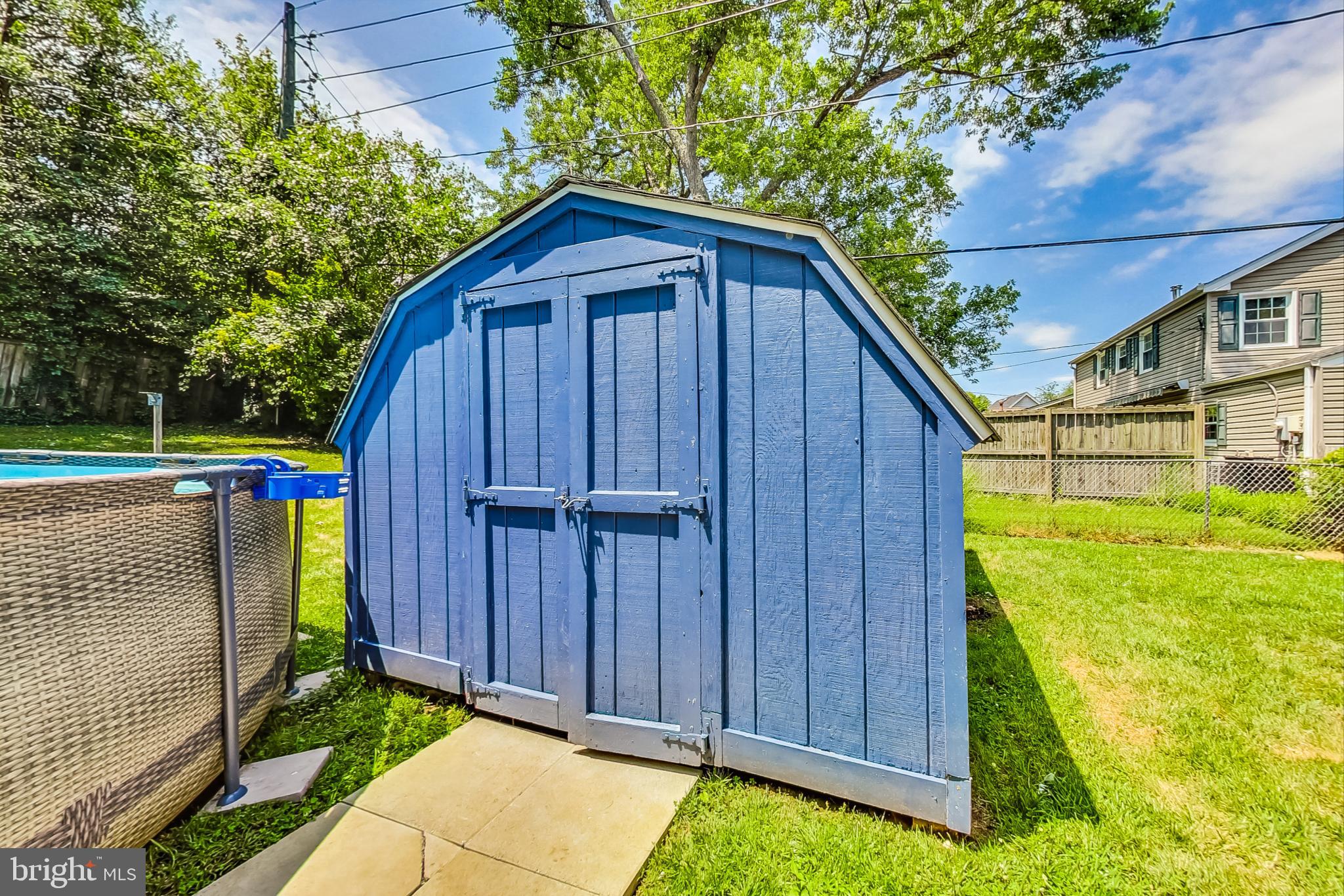 12121 Tawny Ln