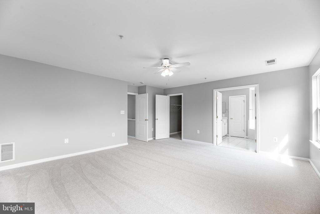 15626 CHADSEY LN