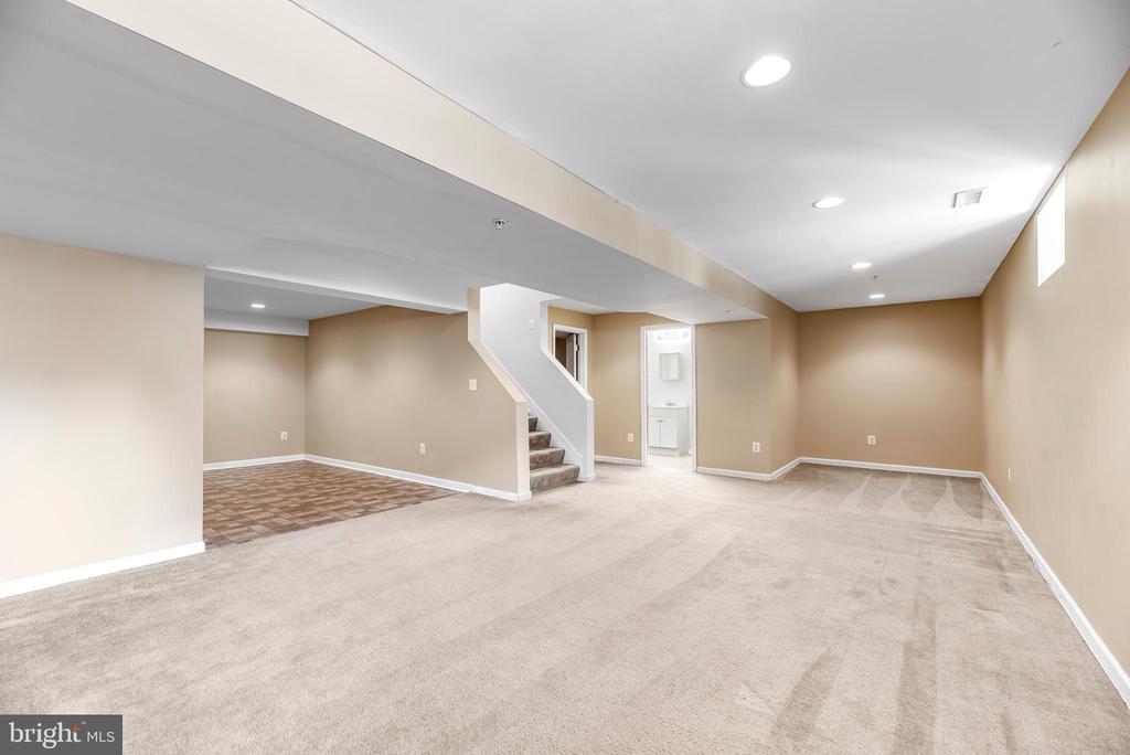 15626 CHADSEY LN