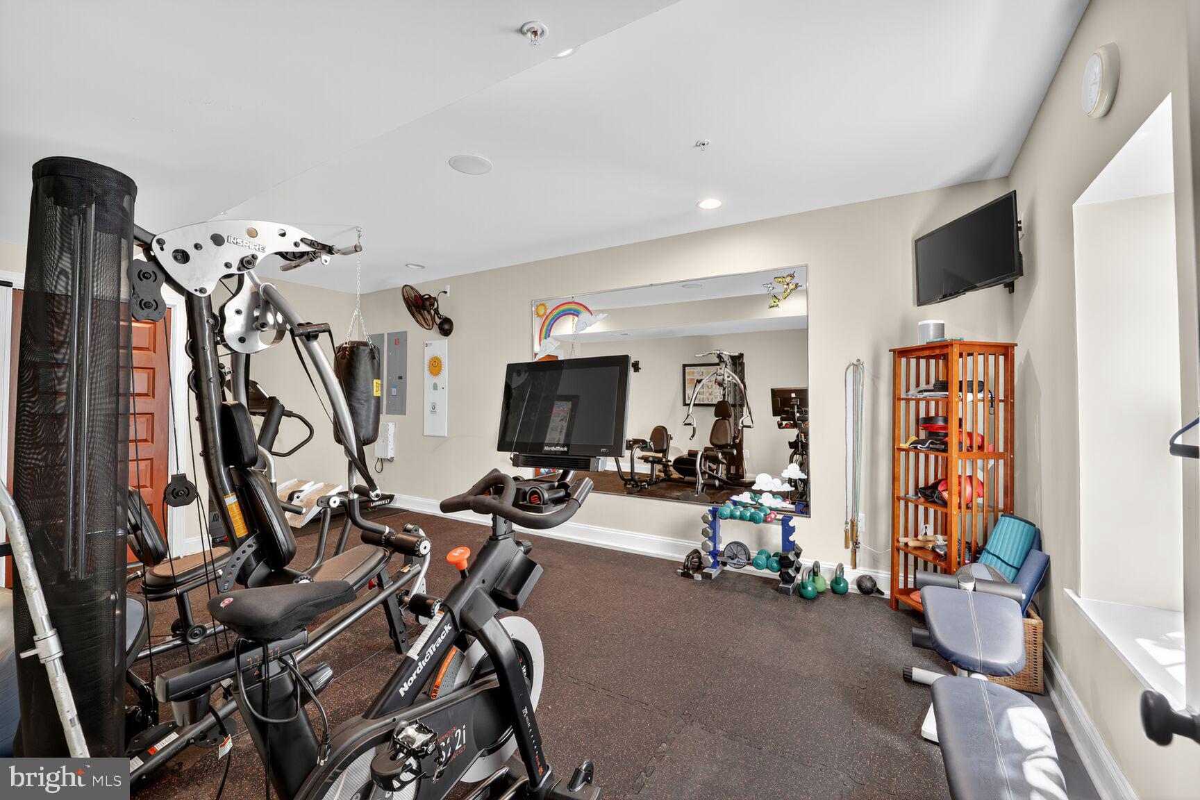 9012 RACE TRACK ROAD