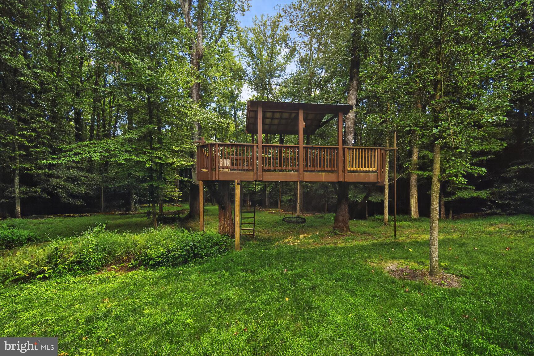 9012 RACE TRACK ROAD