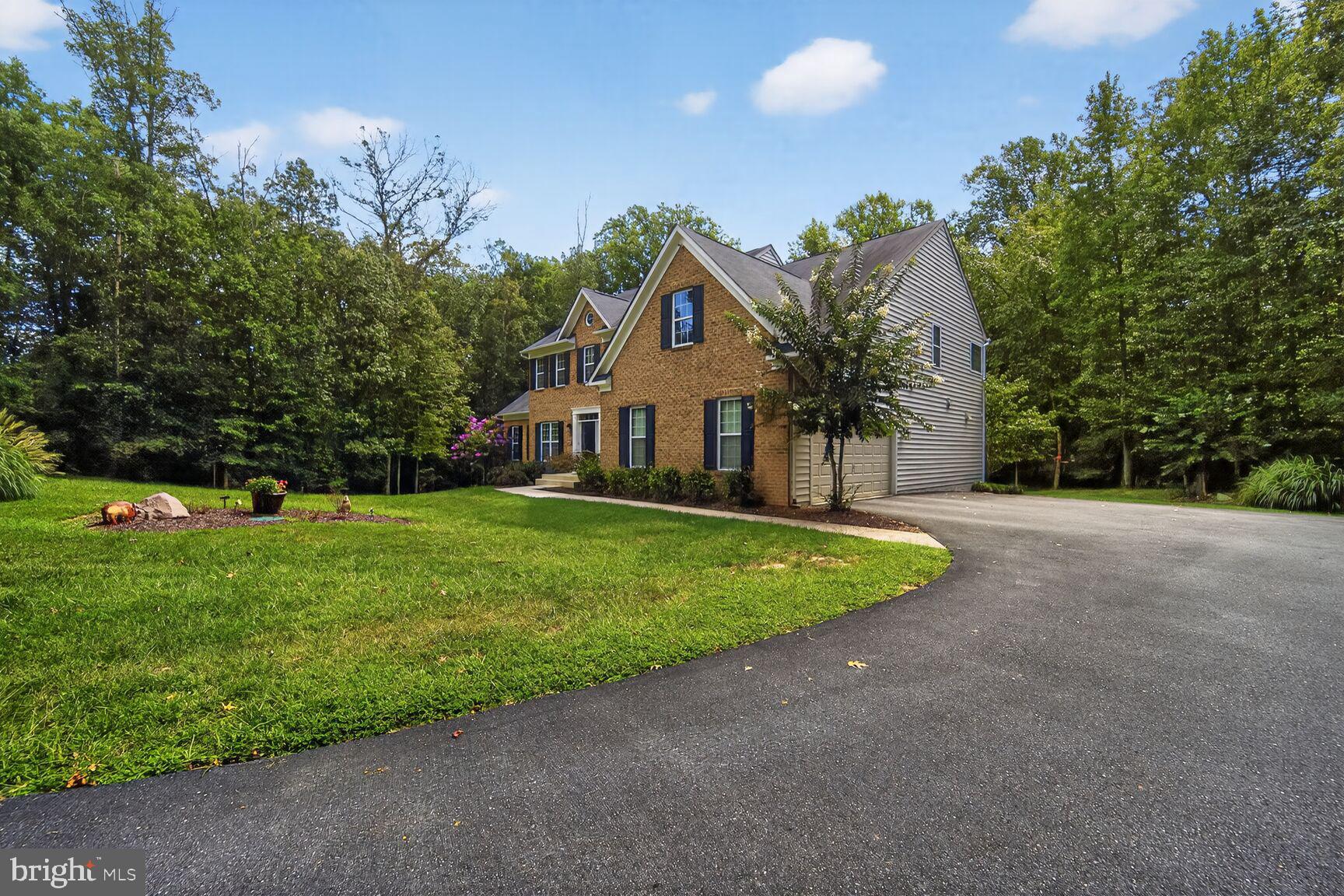 9012 RACE TRACK ROAD