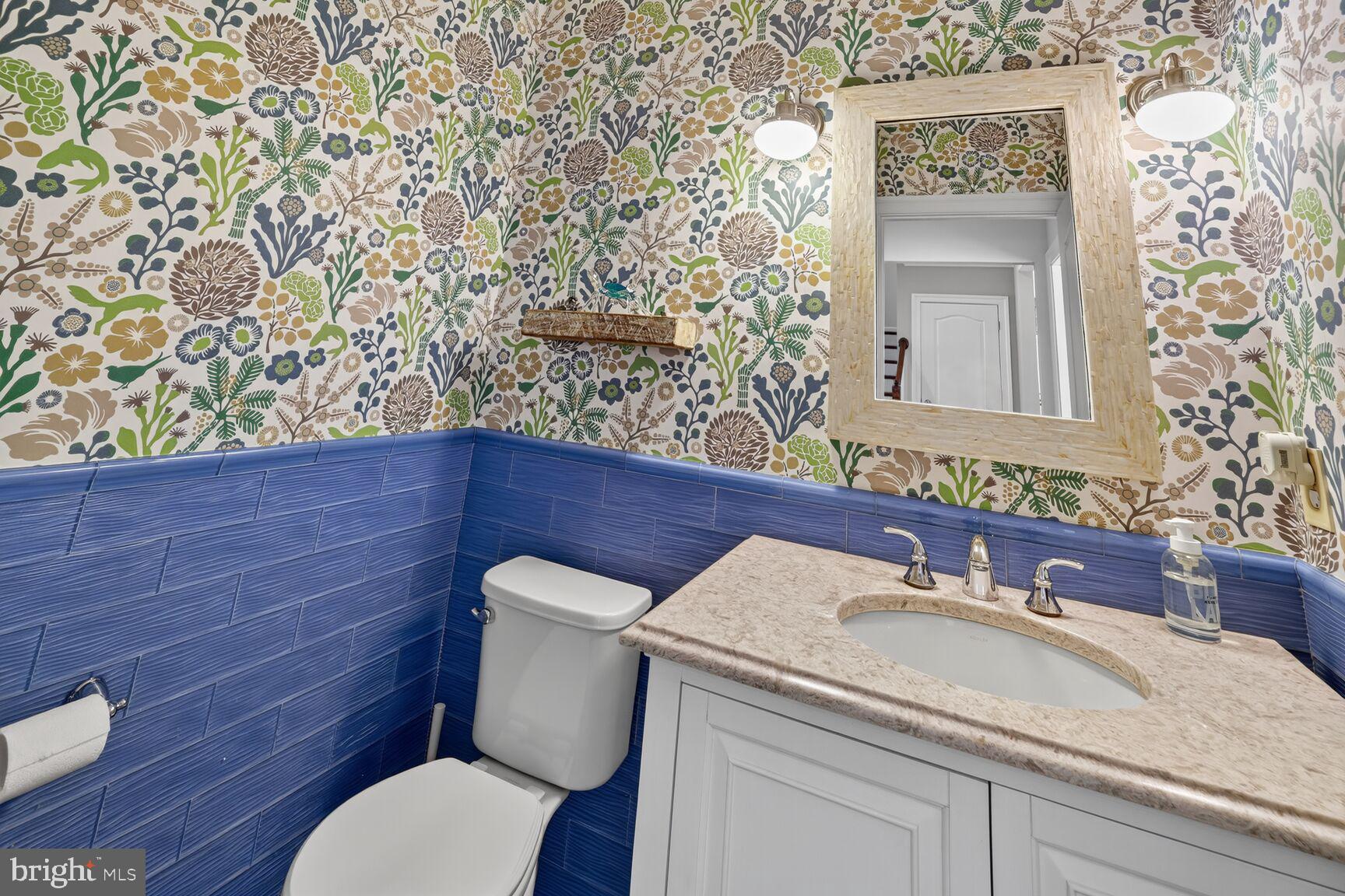 9012 RACE TRACK ROAD