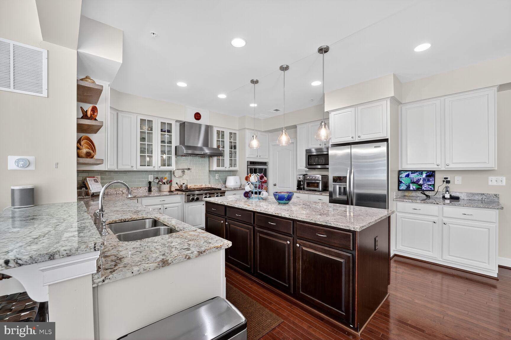 9012 RACE TRACK ROAD