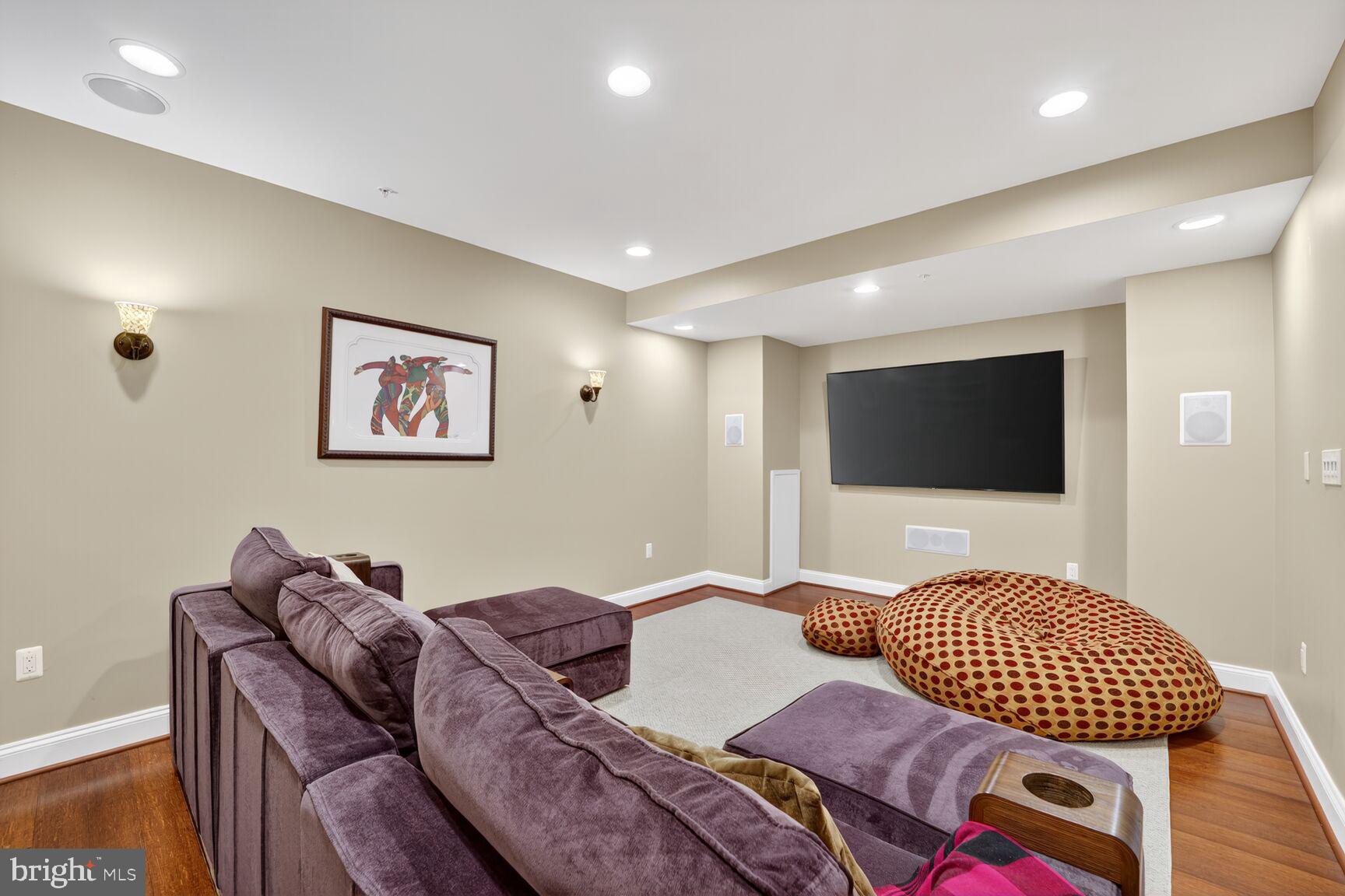 9012 RACE TRACK ROAD