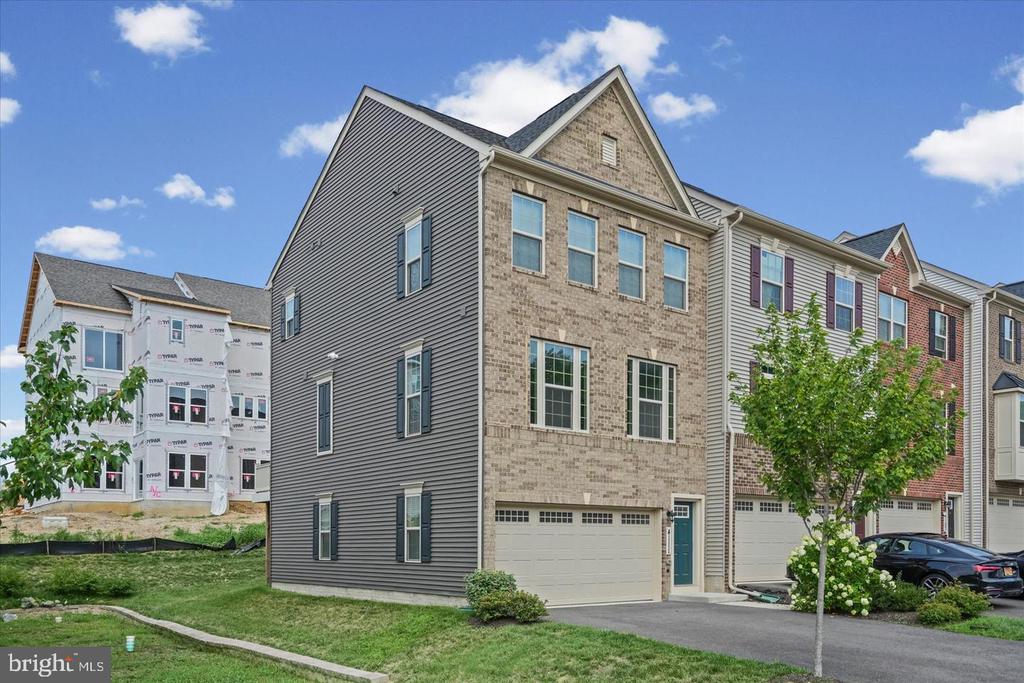 4111 SHIRLEY ROSE COURT Unit: A
