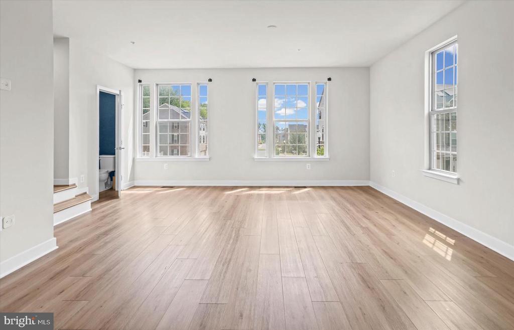 4111 SHIRLEY ROSE COURT Unit: A