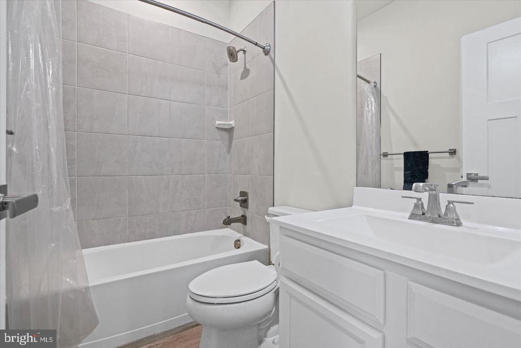 4111 SHIRLEY ROSE COURT Unit: A