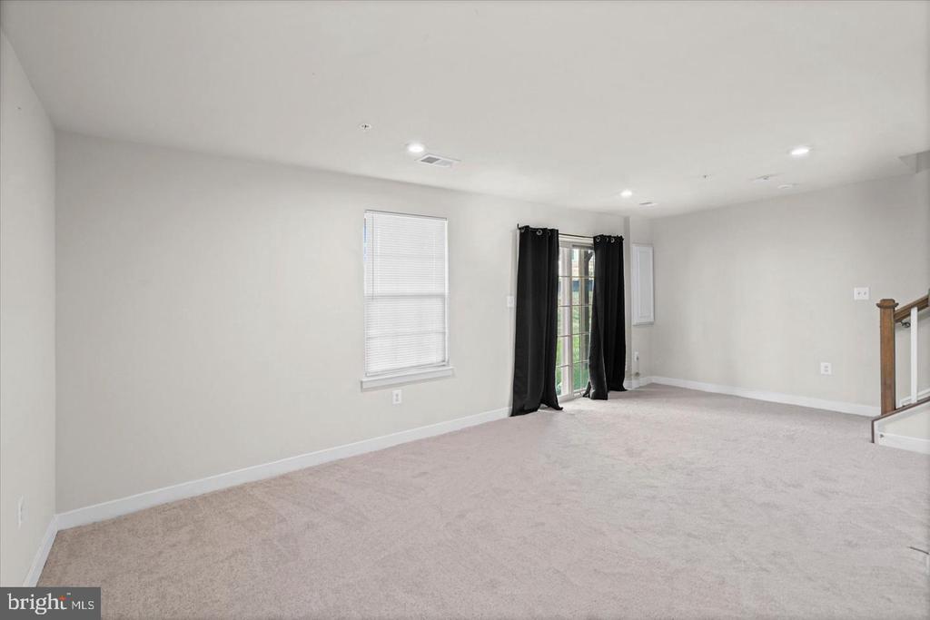 4111 SHIRLEY ROSE COURT Unit: A