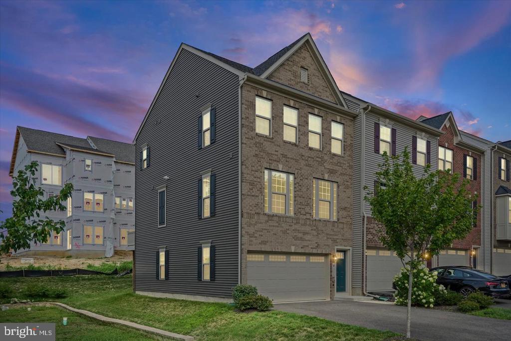 4111 SHIRLEY ROSE COURT Unit: A