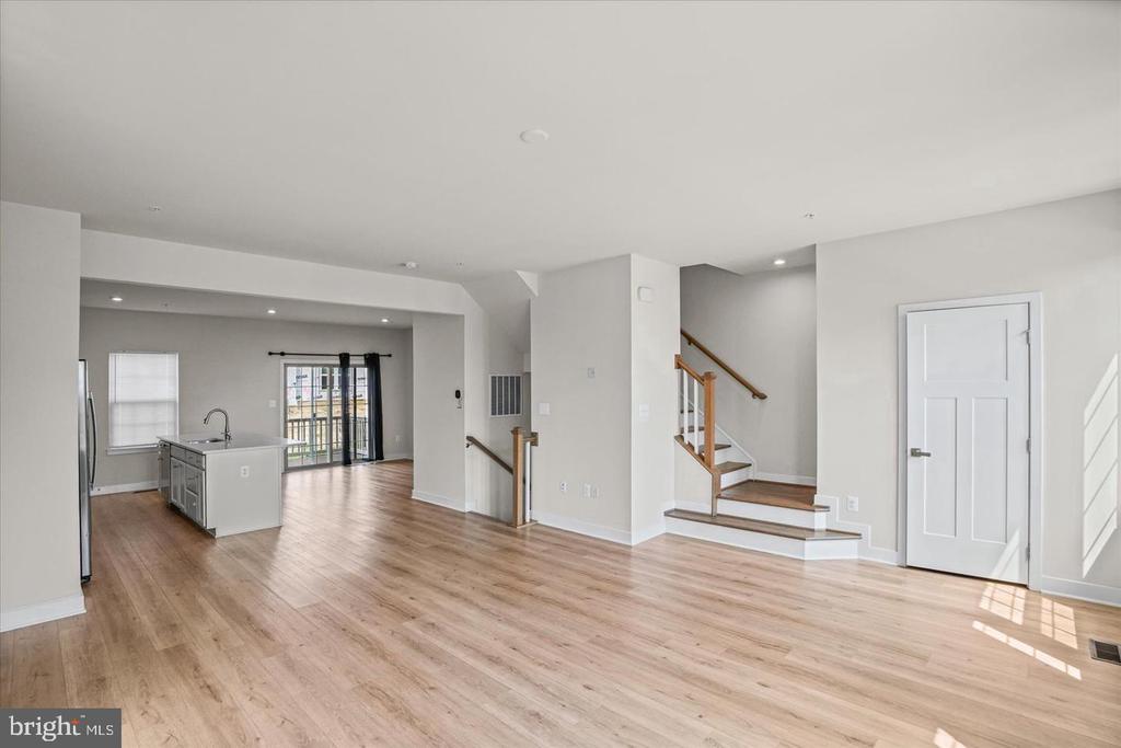 4111 SHIRLEY ROSE COURT Unit: A