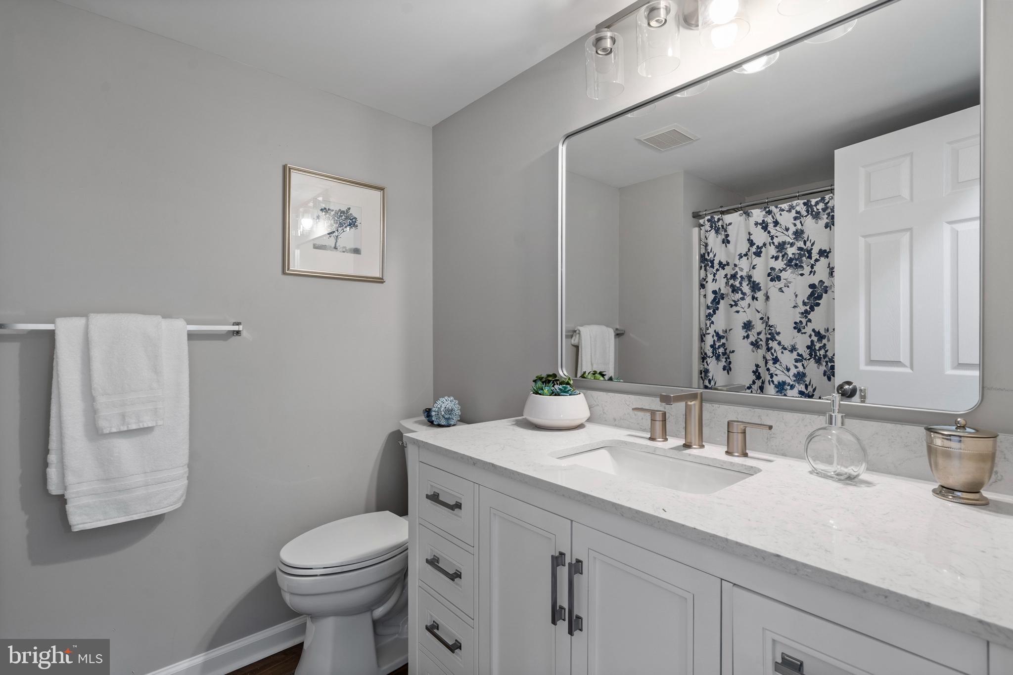 29568 Jennifer Dr