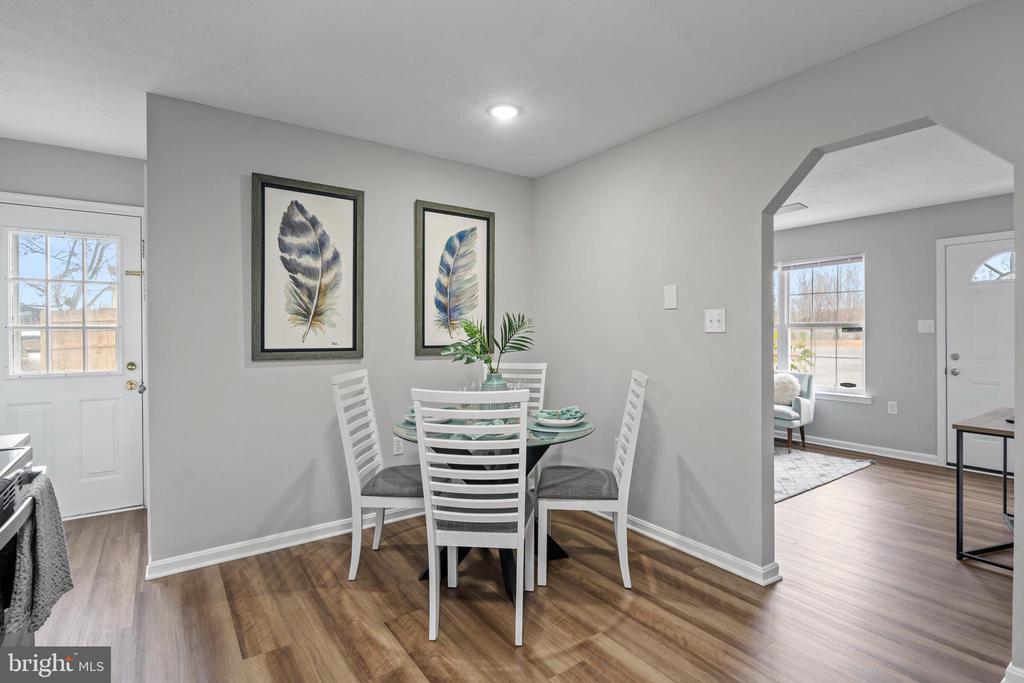 29568 Jennifer Dr