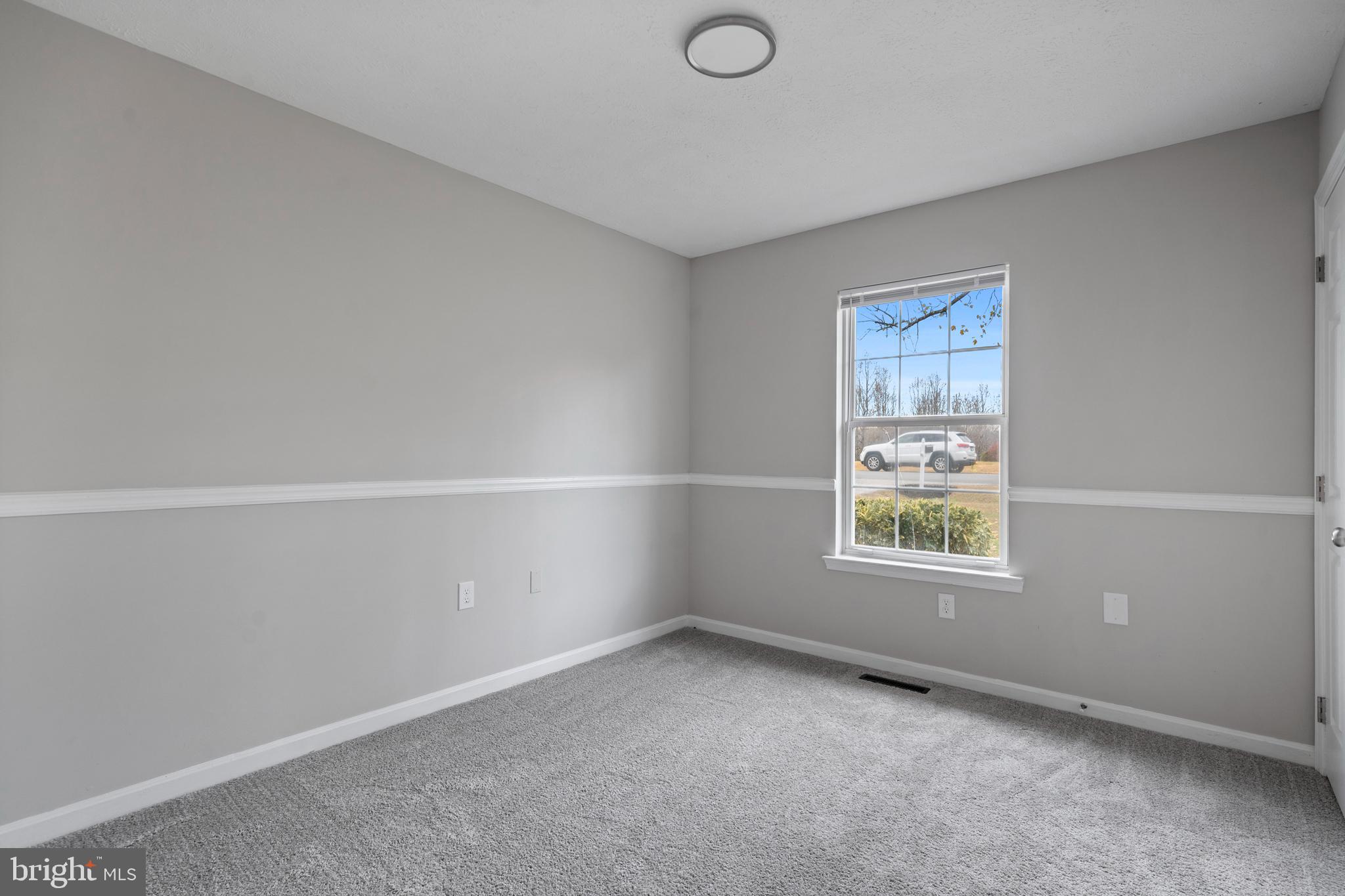 29568 Jennifer Dr