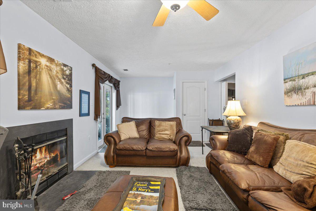 48389 Surfside Dr
