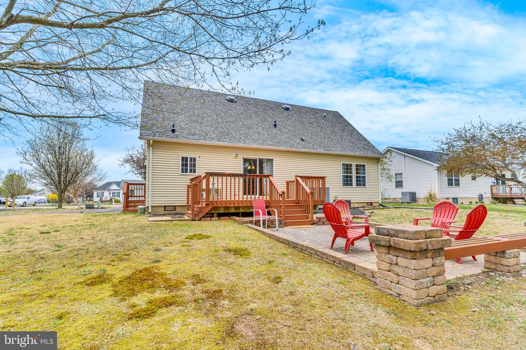 17364 Potomac Sands Dr
