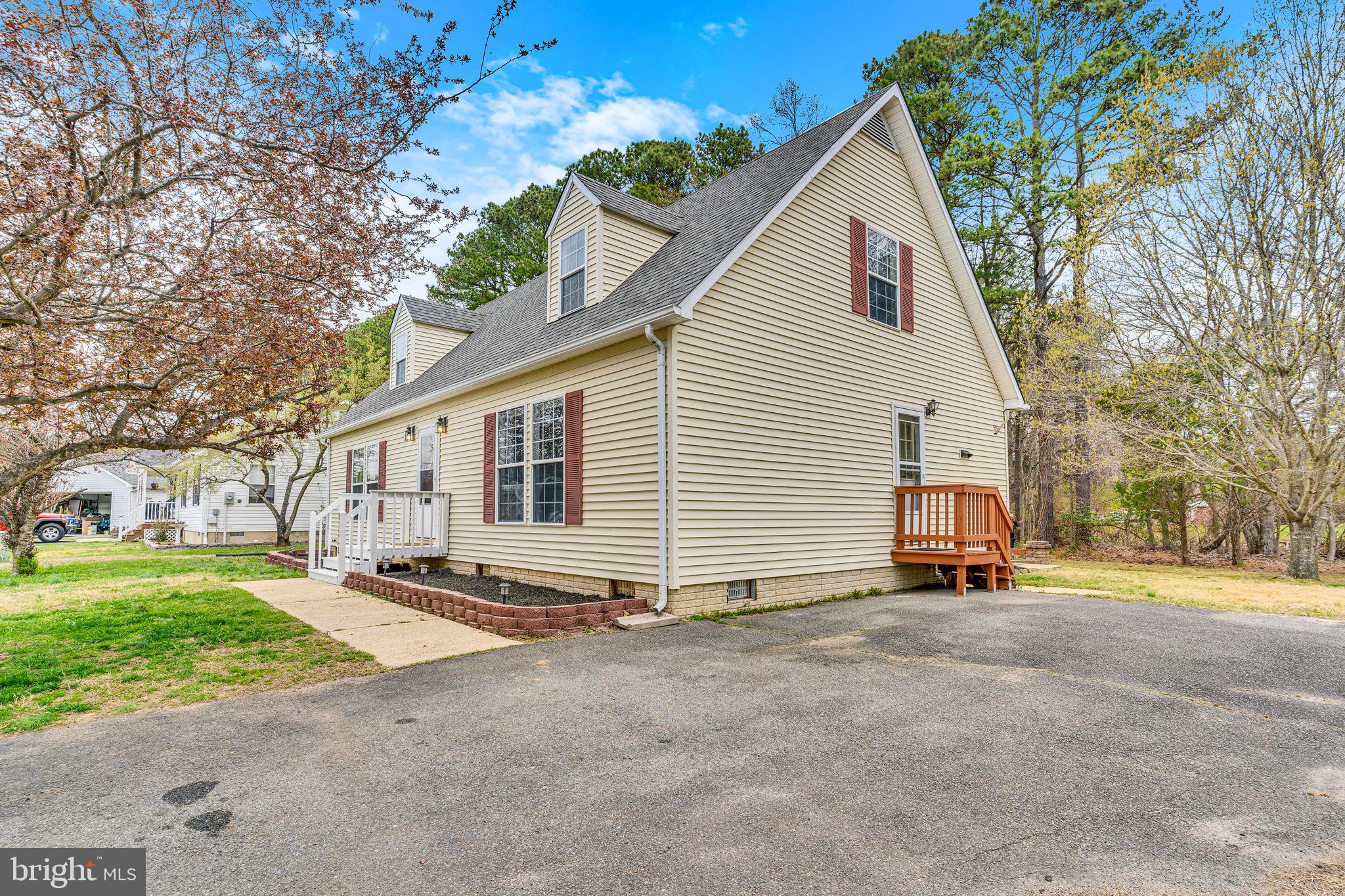 17364 Potomac Sands Dr