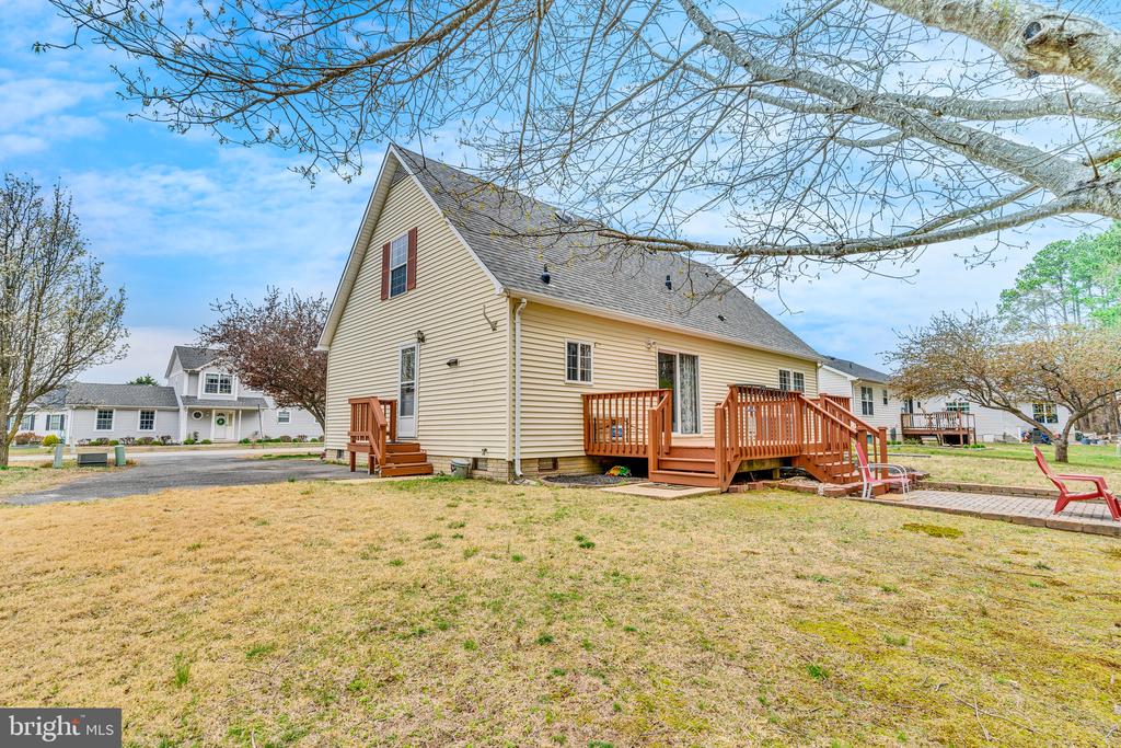 17364 Potomac Sands Dr