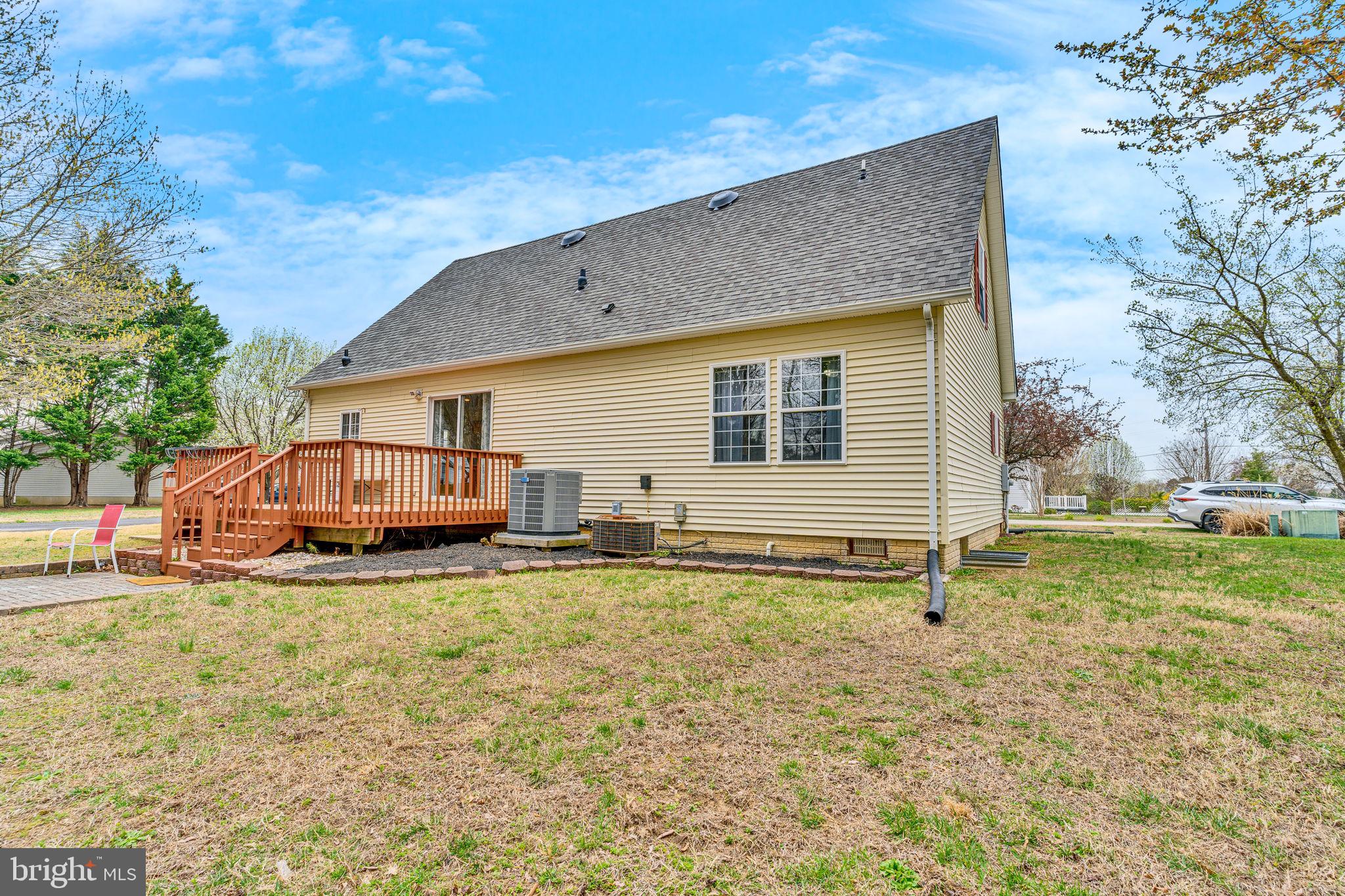 17364 Potomac Sands Dr