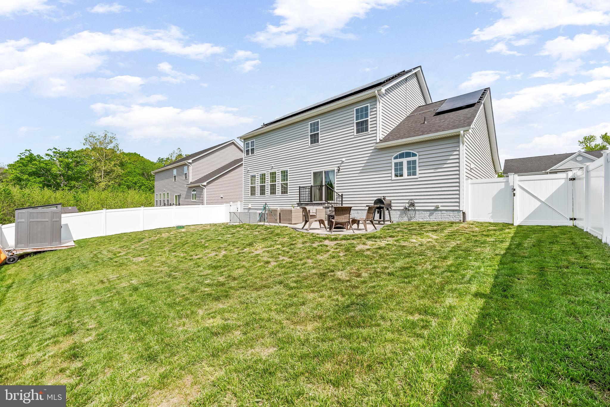 24083 Woodmore Dr