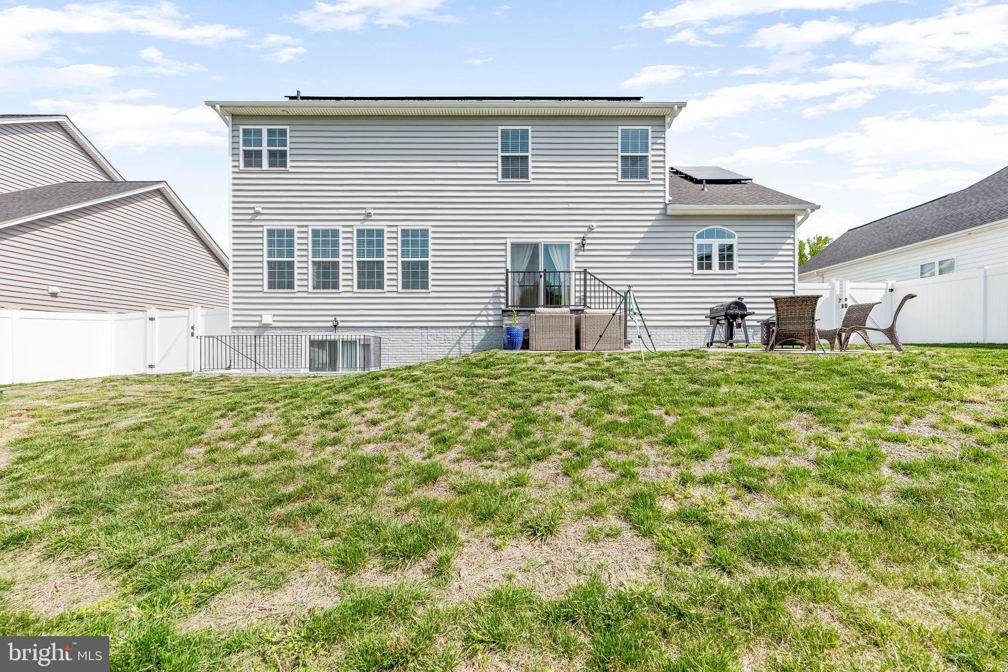 24083 Woodmore Dr