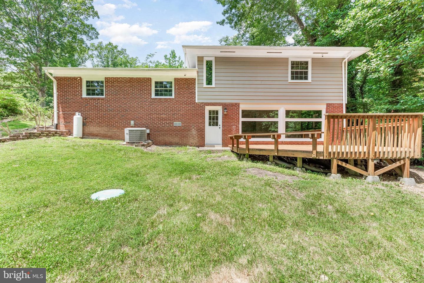 23244 Town Creek Dr
