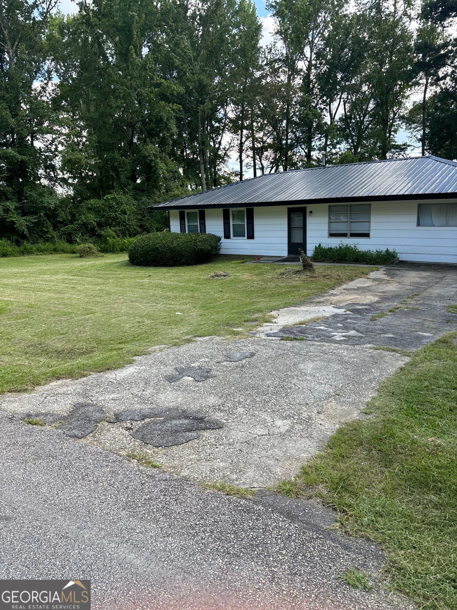 1540 Warren Road