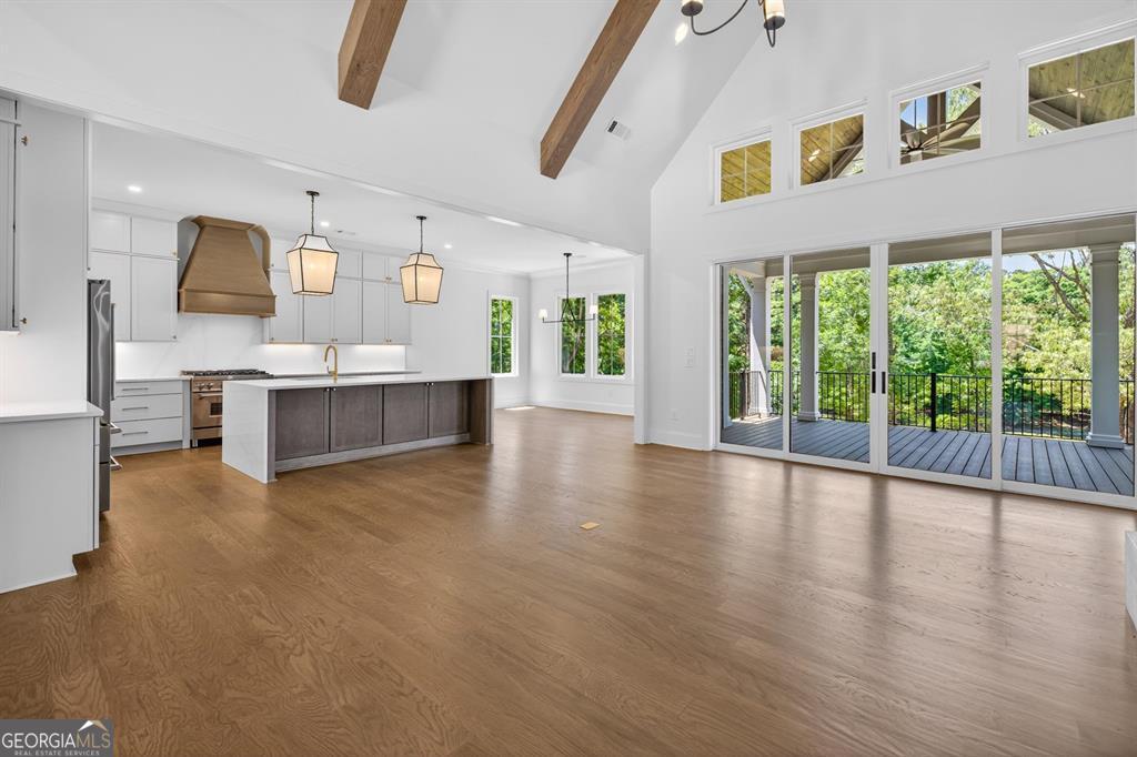 251 East Riverbend Drive