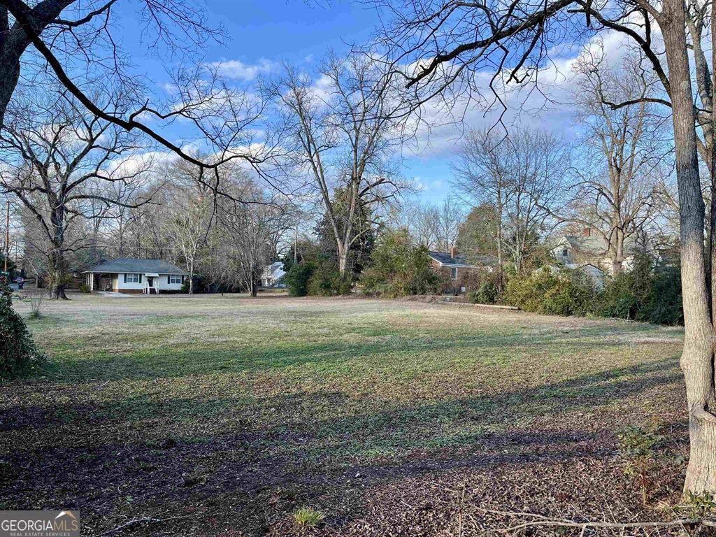 300 East Magnolia Street