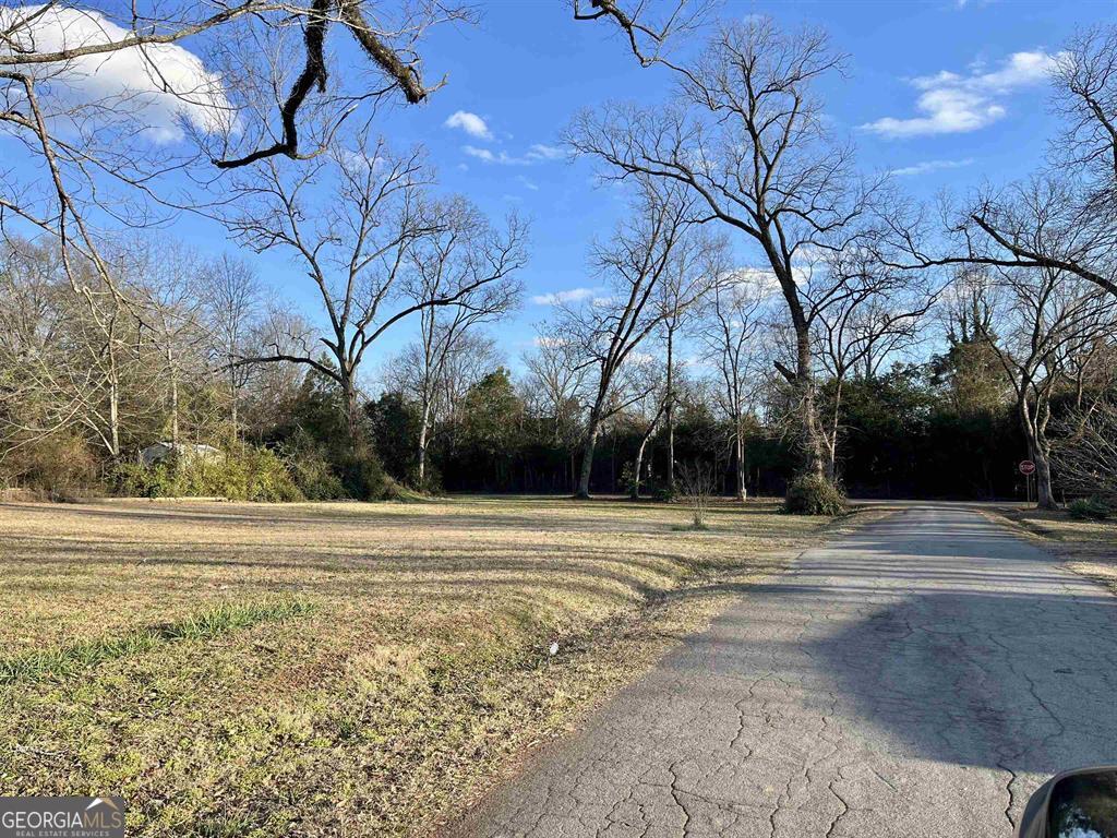 300 East Magnolia Street