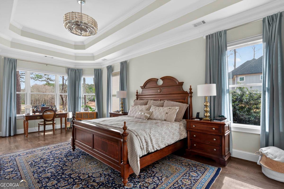 1060 Turnberry Circle