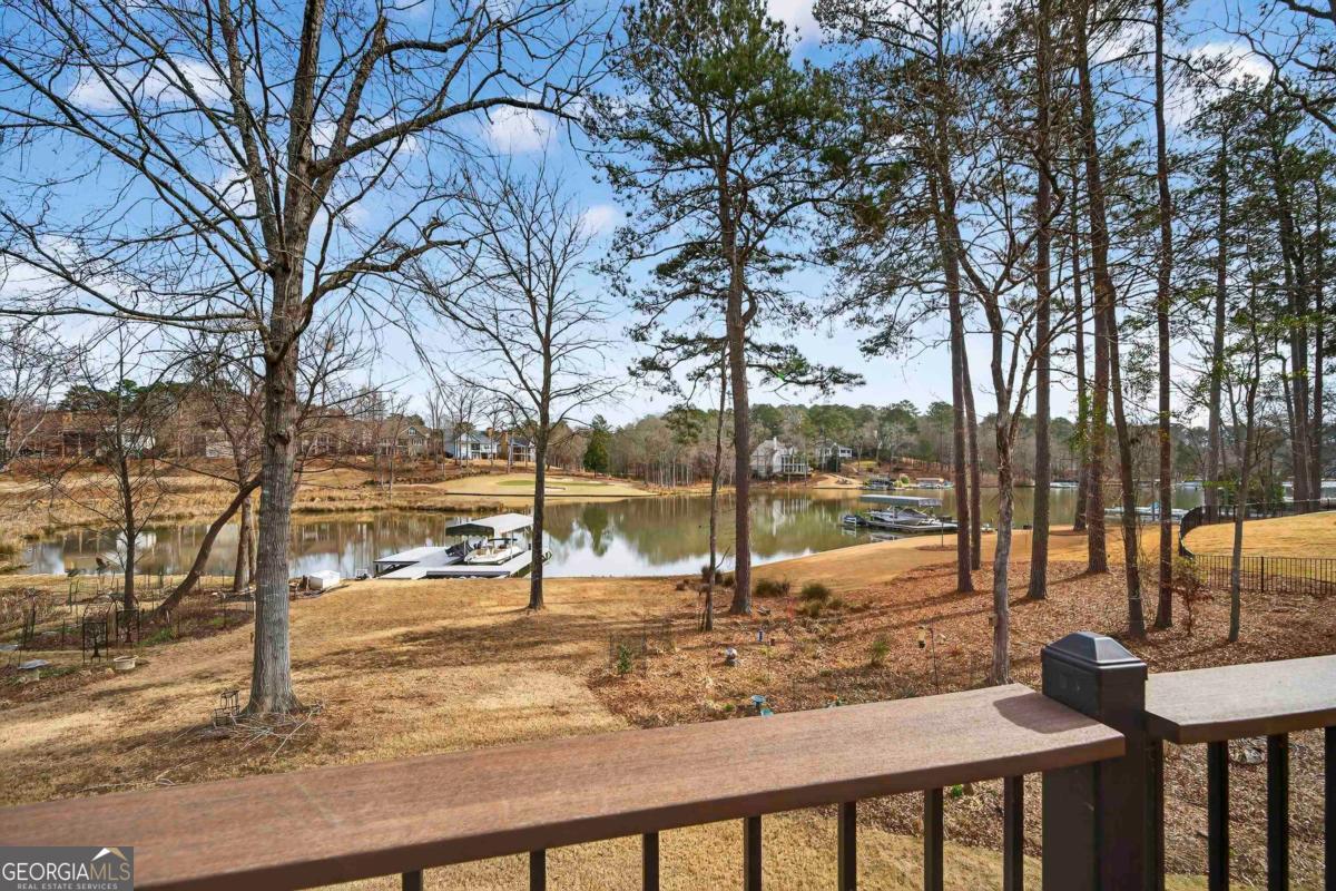 1060 Turnberry Circle