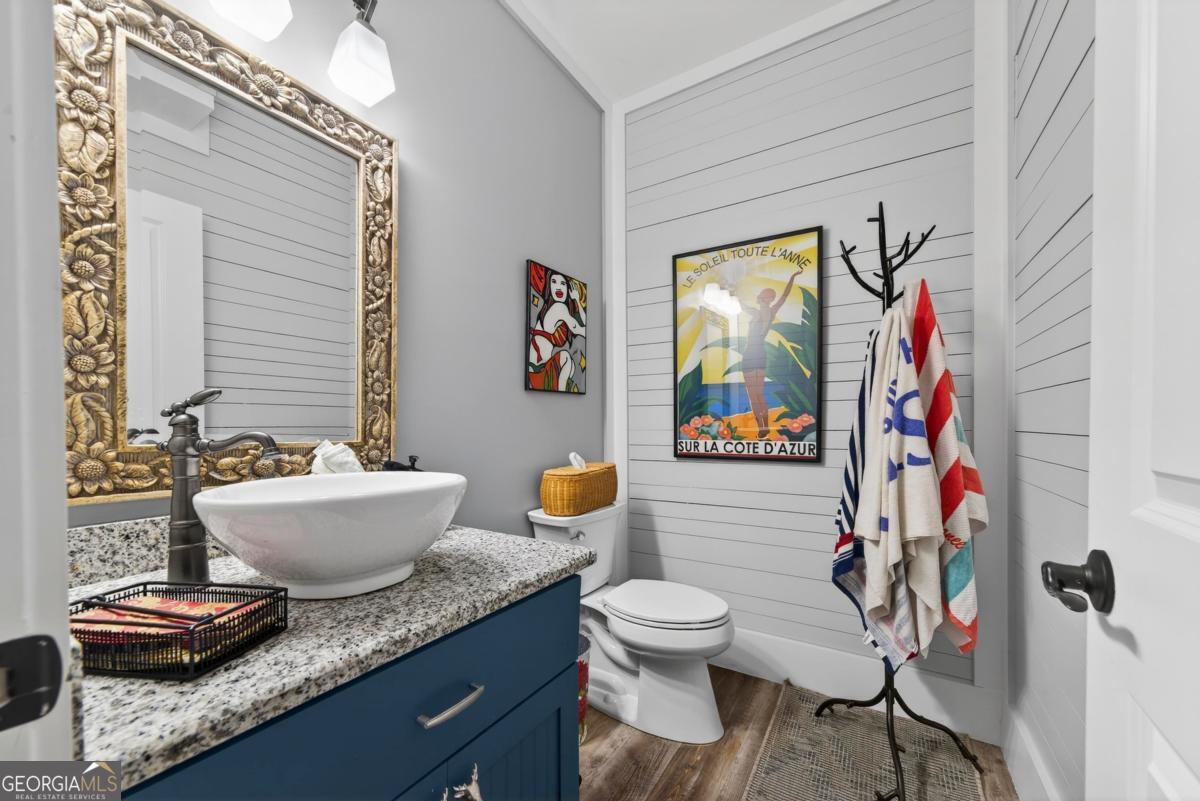 1060 Turnberry Circle