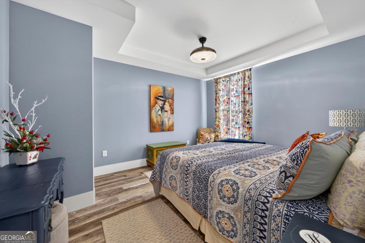 1060 Turnberry Circle