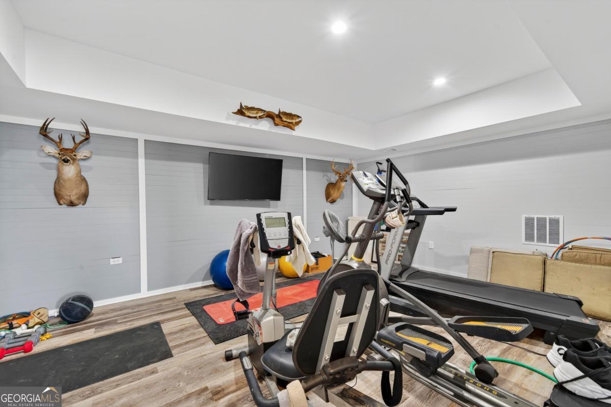 1060 Turnberry Circle
