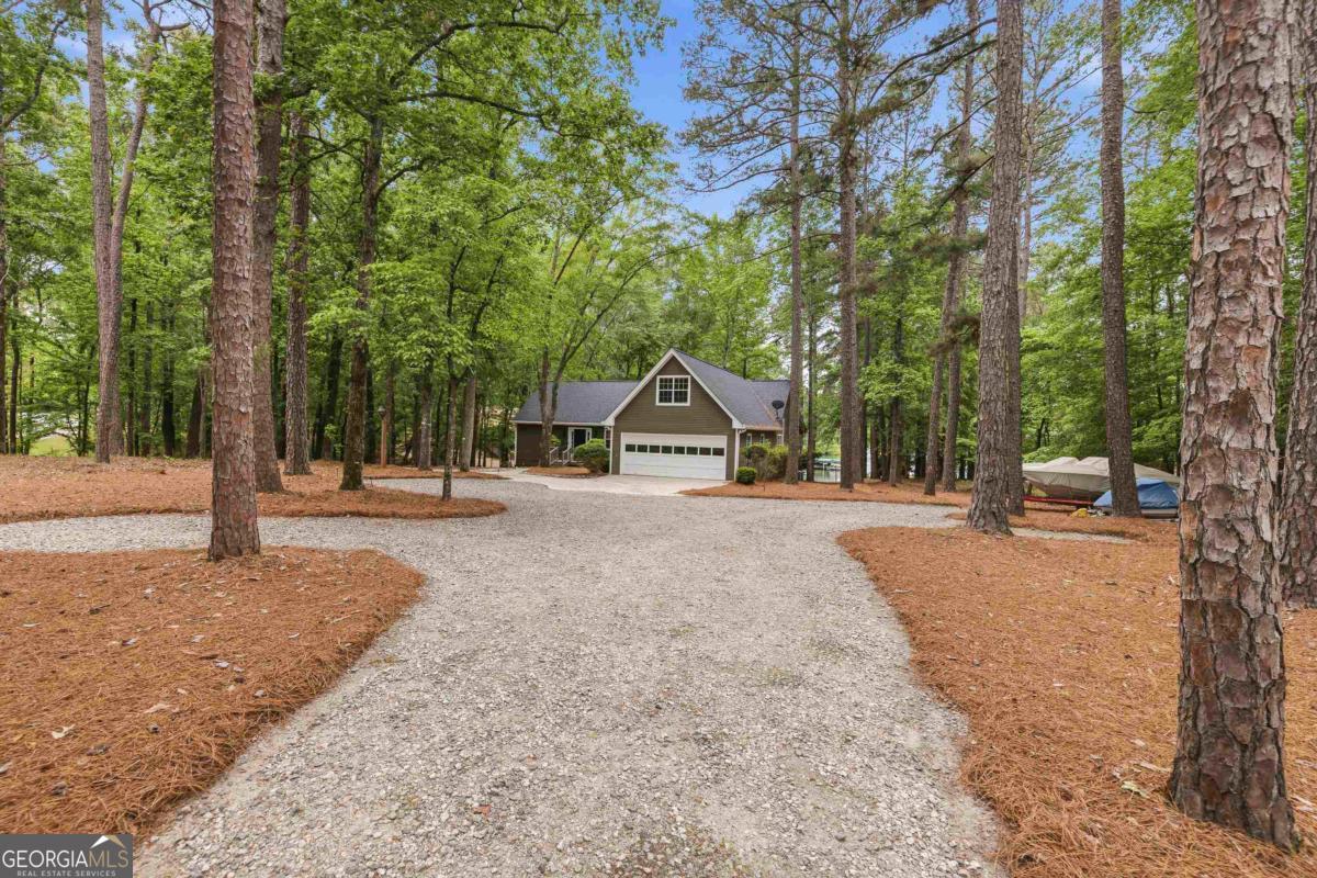 1010 Holmes Drive