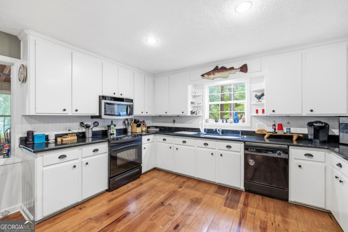 1010 Holmes Drive