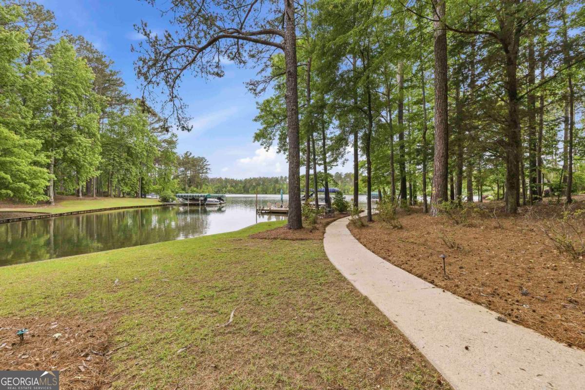 1010 Holmes Drive