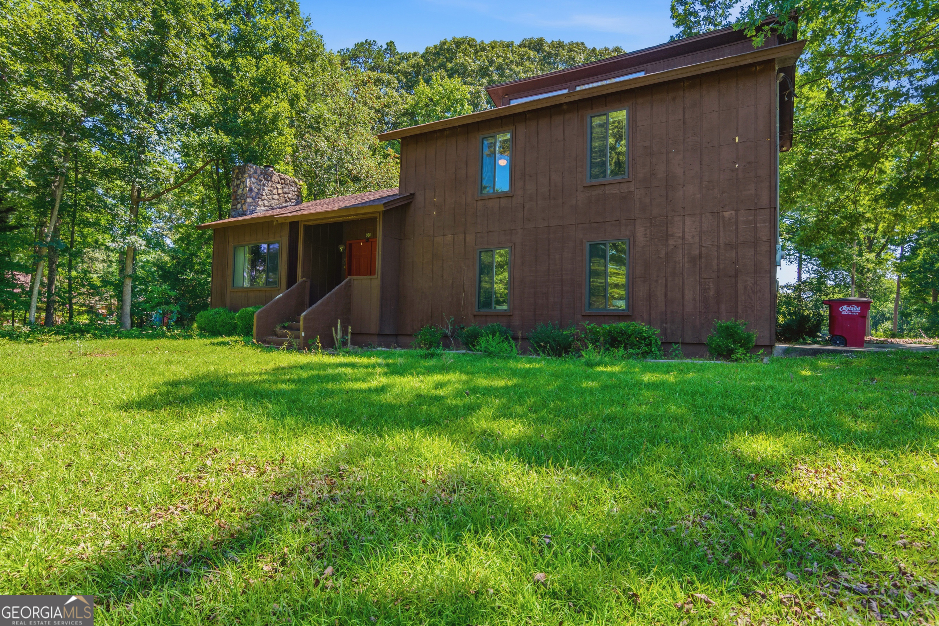 906 Evergreen Drive