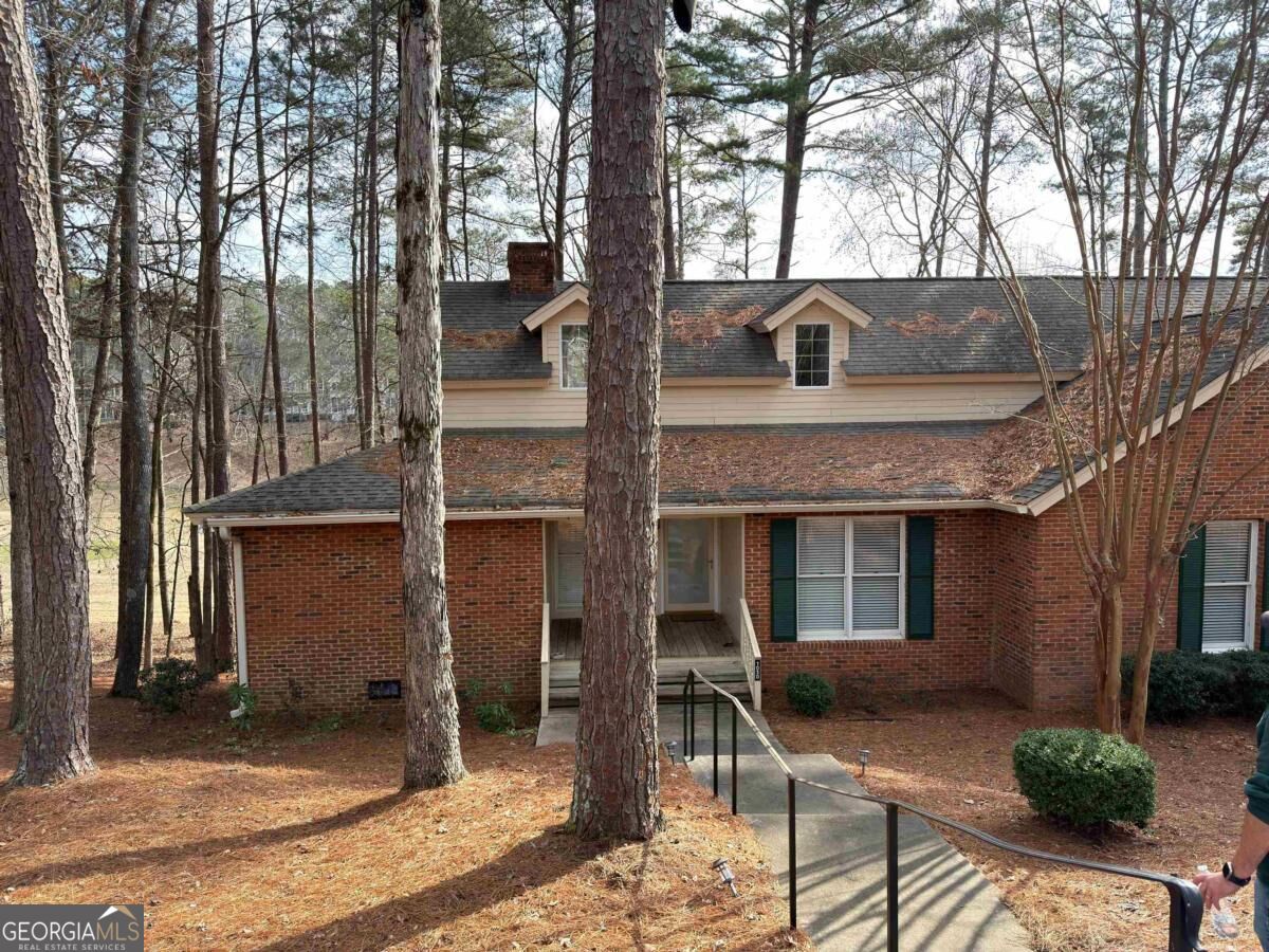 1030 Cupp Lane