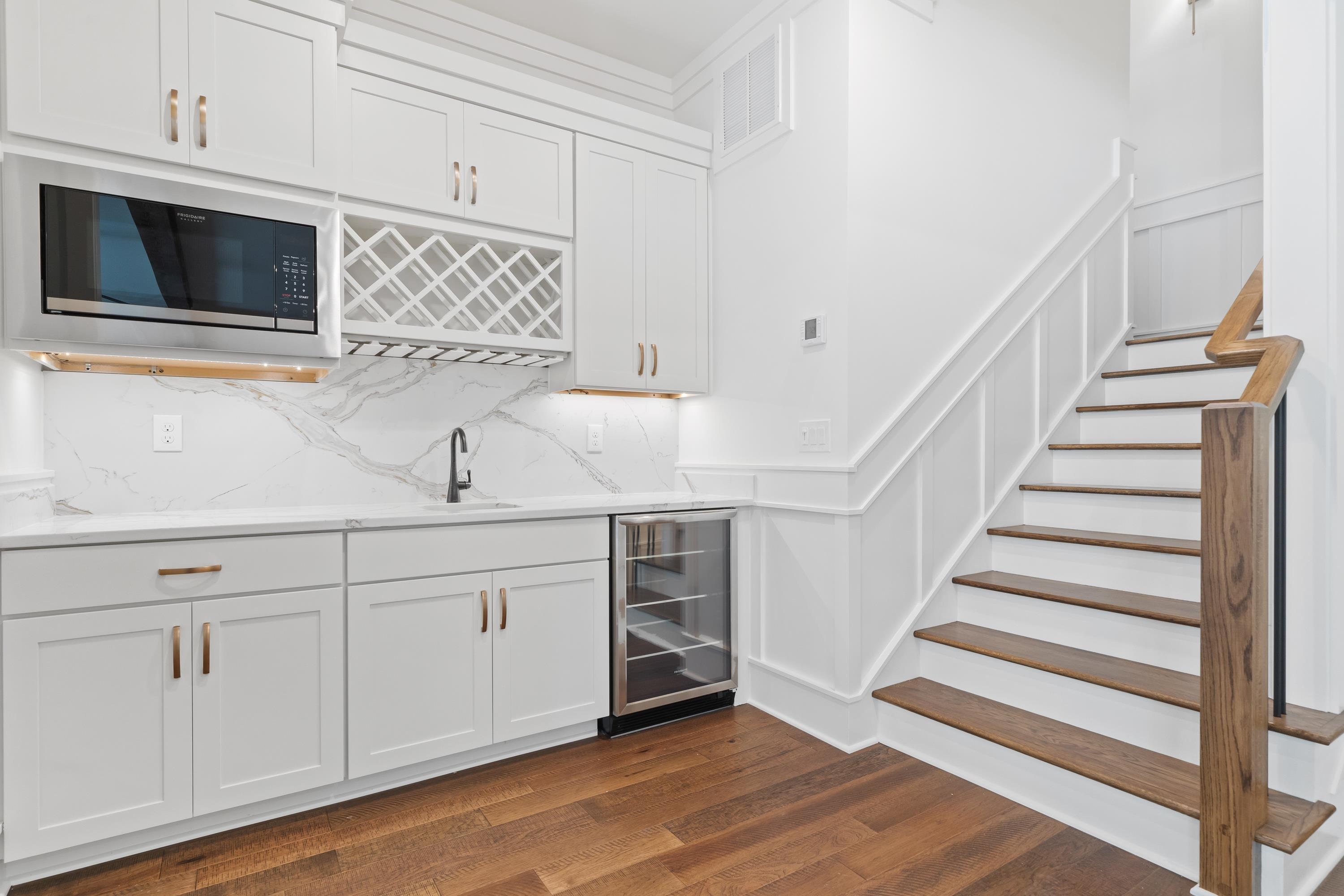 1401 OCONEE HEIGHTS DRIVE