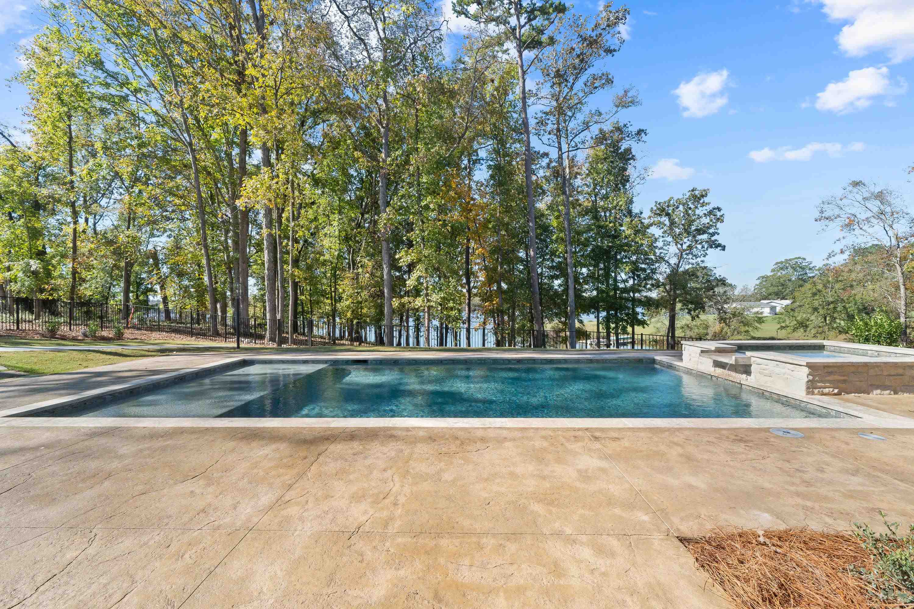 1401 OCONEE HEIGHTS DRIVE