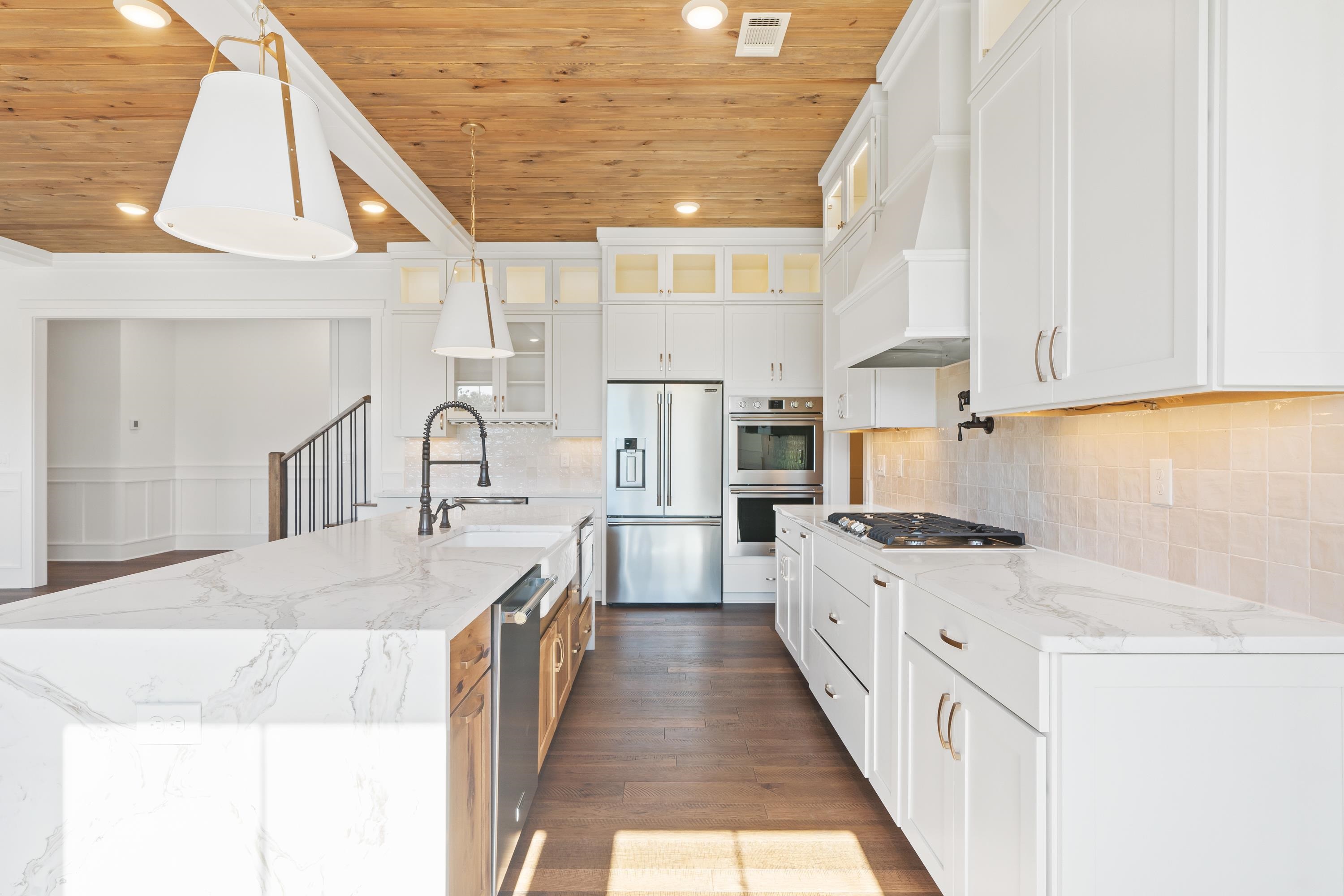 1401 OCONEE HEIGHTS DRIVE
