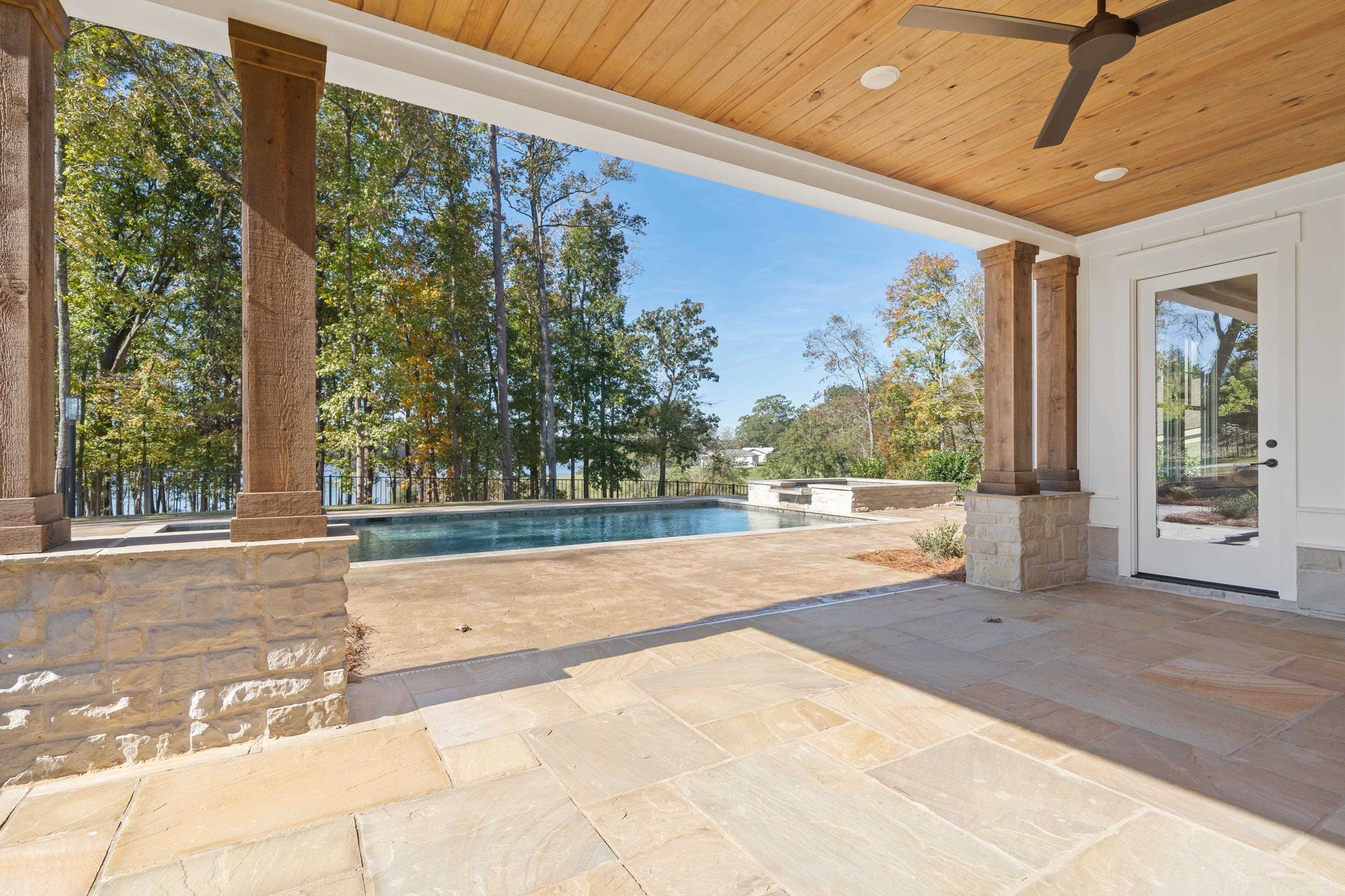 1401 OCONEE HEIGHTS DRIVE